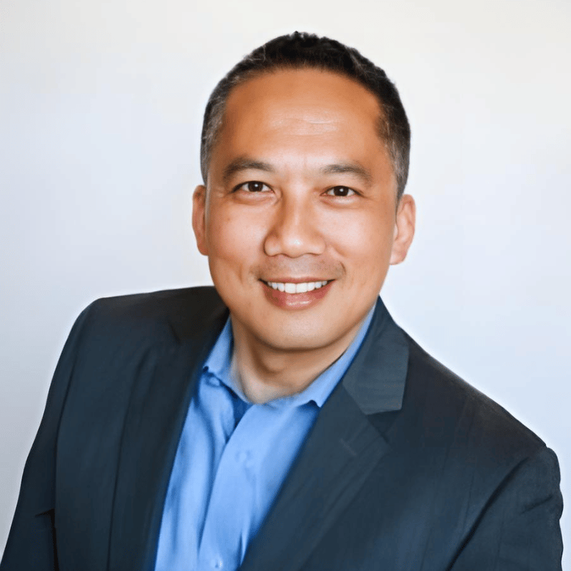 Tu Nguyen San Diego, CA Real Estate Agent Headshot