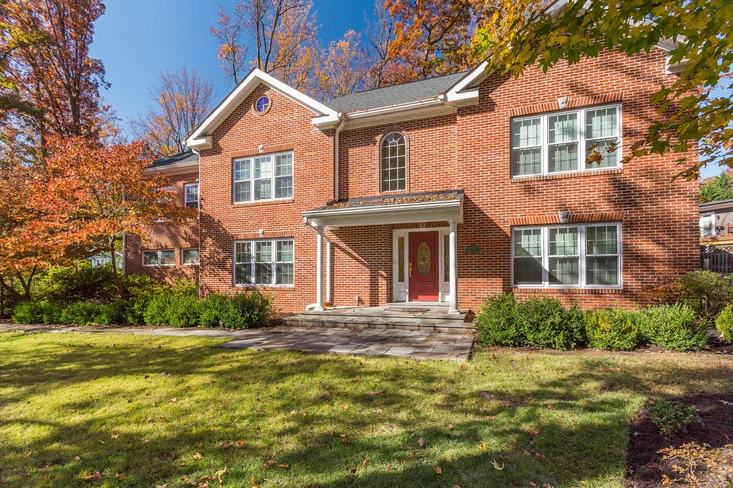 6515 Marywood Rd