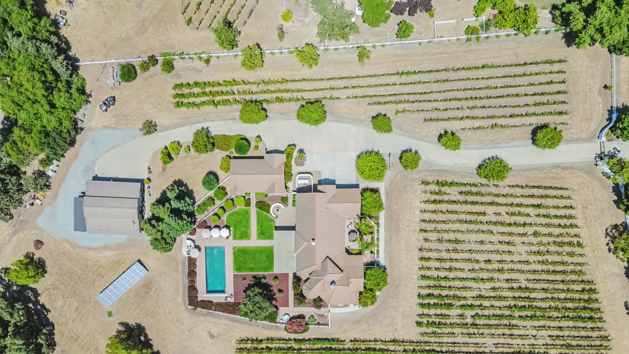 1152 Little River Drive