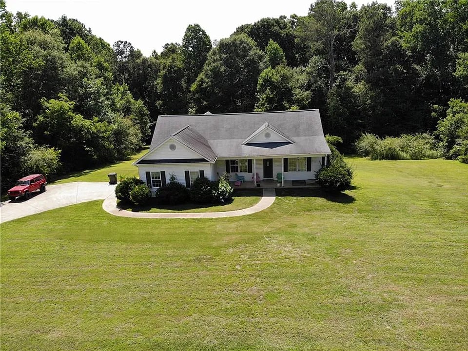 3738 Winder Hwy