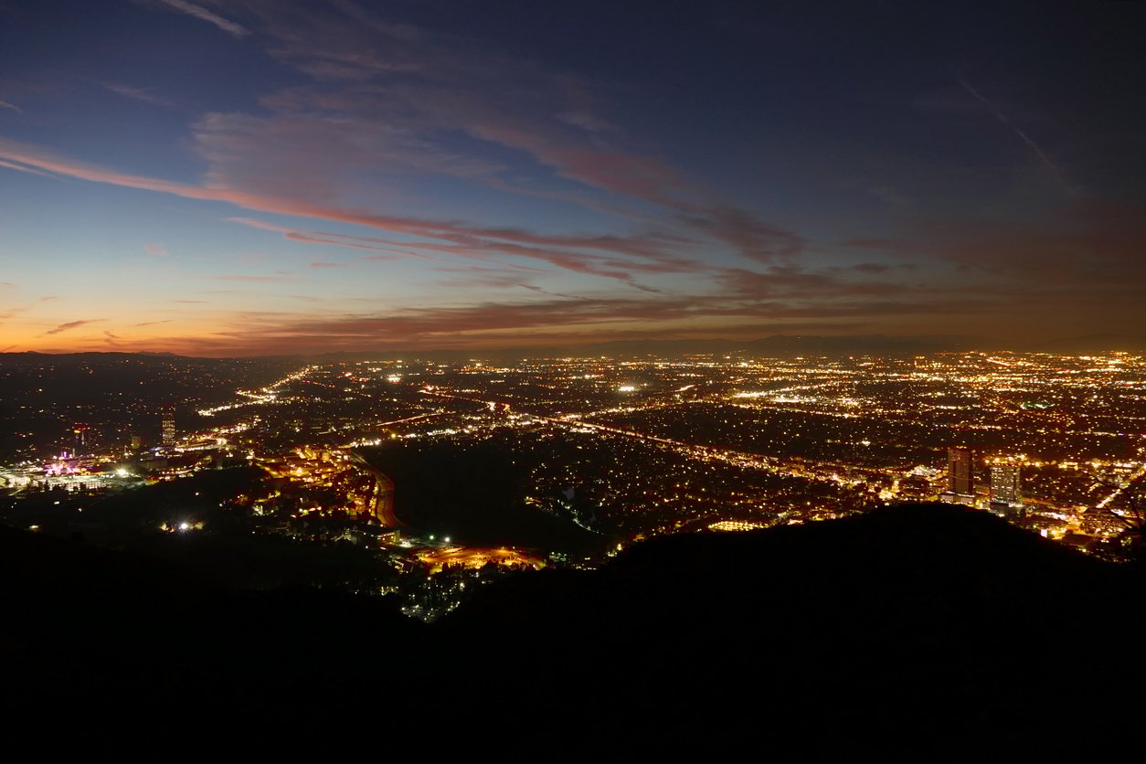 Woodland Hills: LA’s Tranquil Valley Retreat