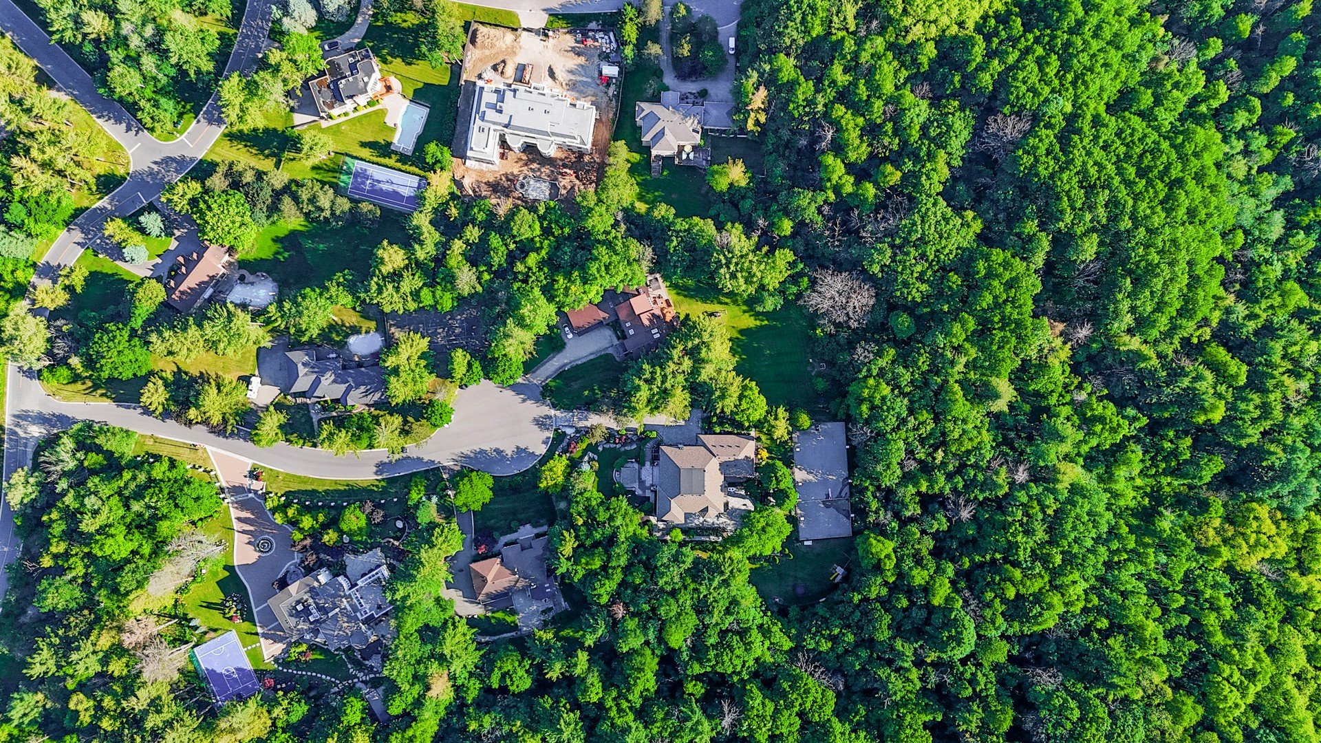 Prestigiously Situated In Woodland Acres