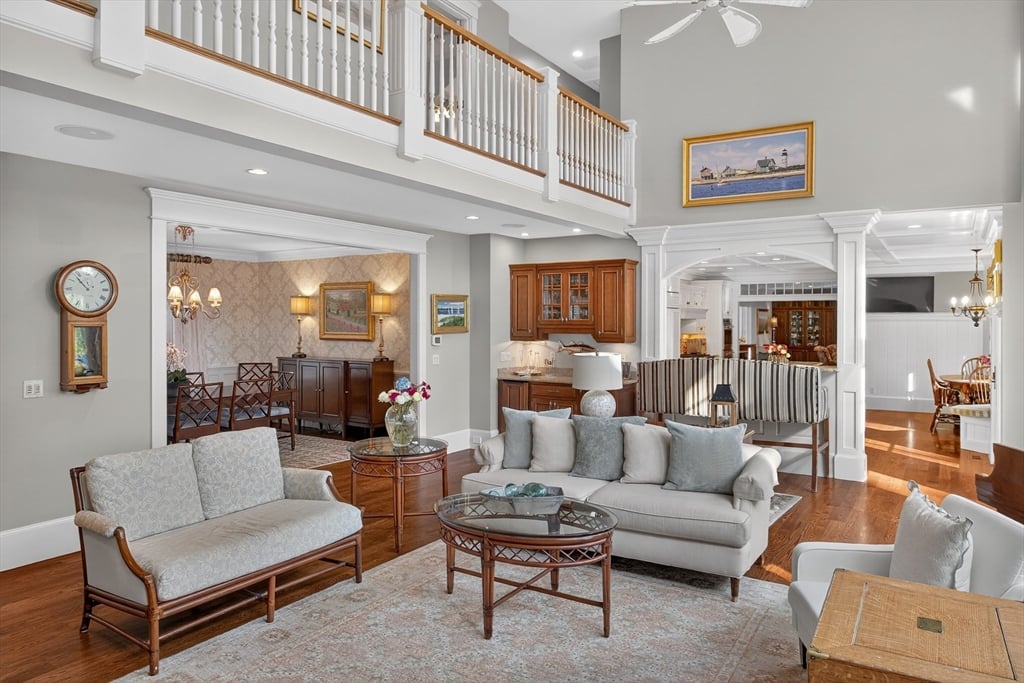 9 High Ridge Dr