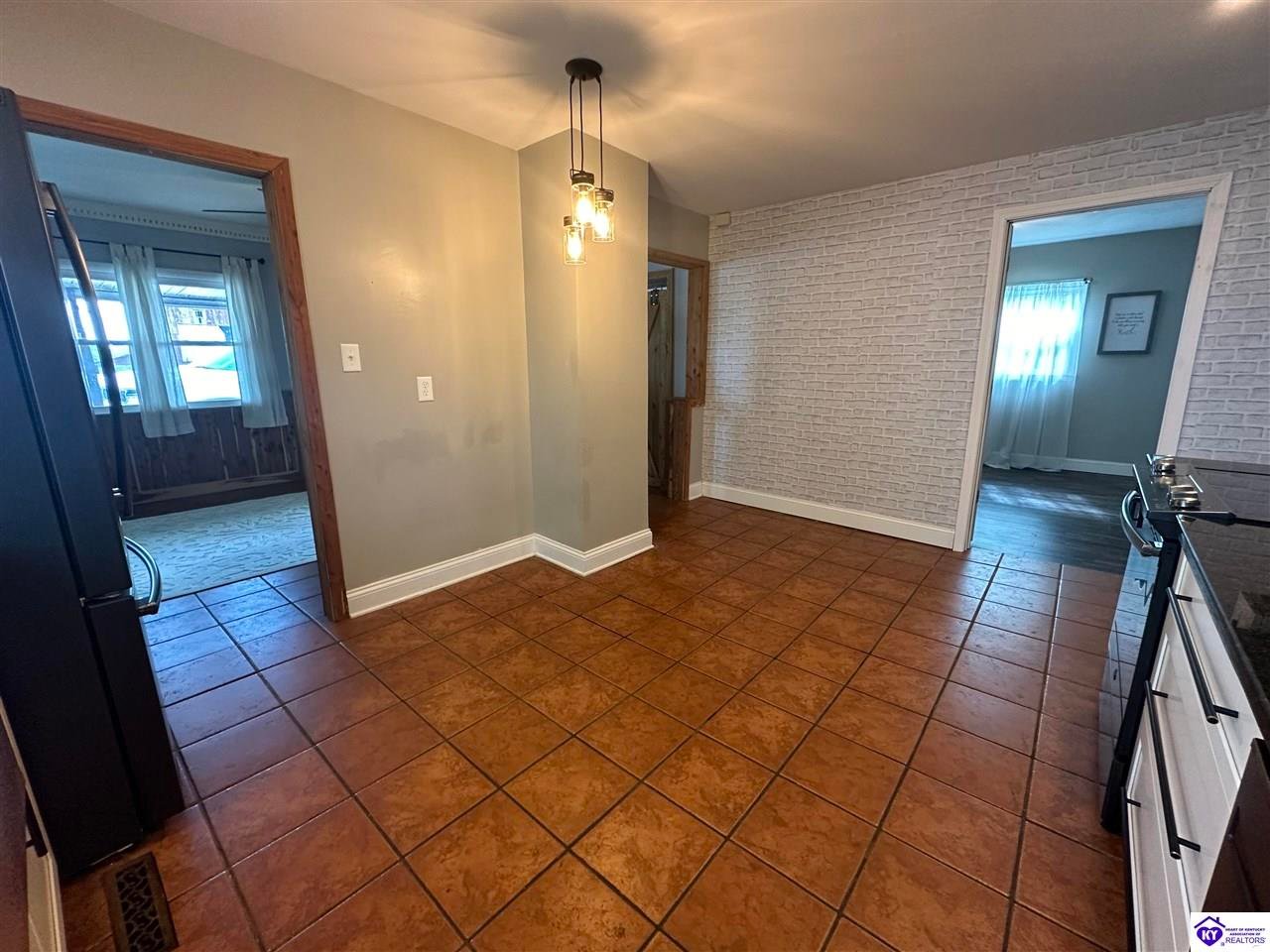 3330 E Elkhorn Rd