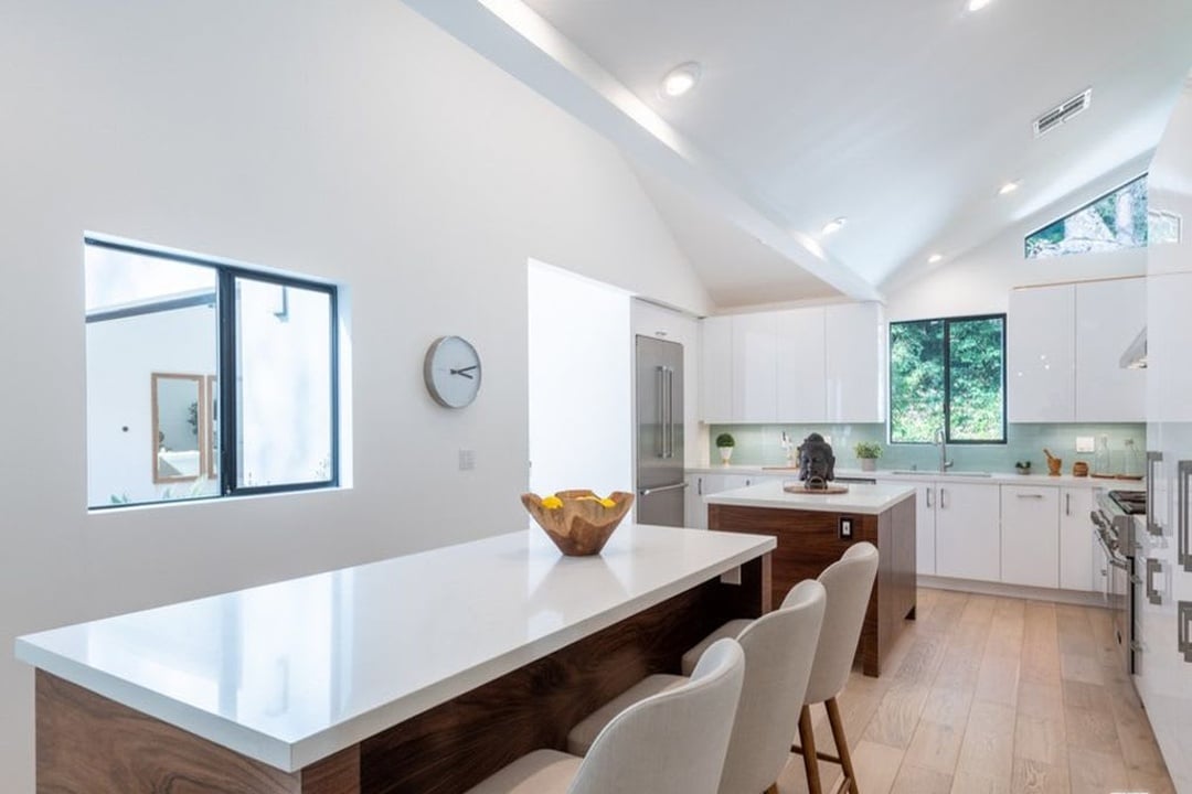 Golden Elysian, Benedict Canyon Dr, 90210