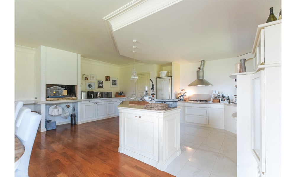 Elegant Villa Close To The Adriatic Sea 