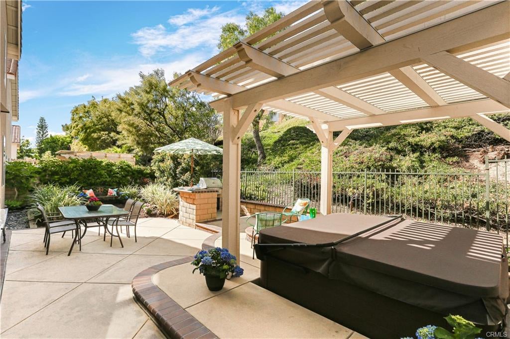 39 Feather Ridge
