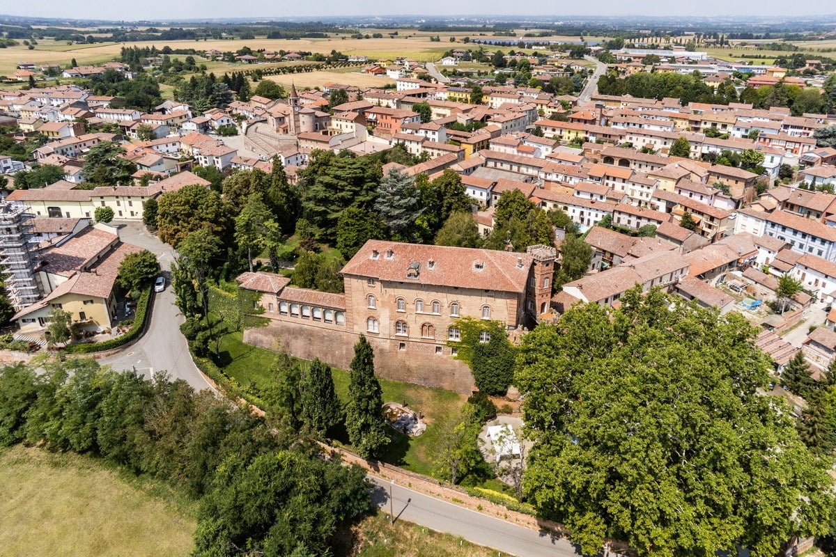 Stunning Castle in the Piedmont Region of Italy