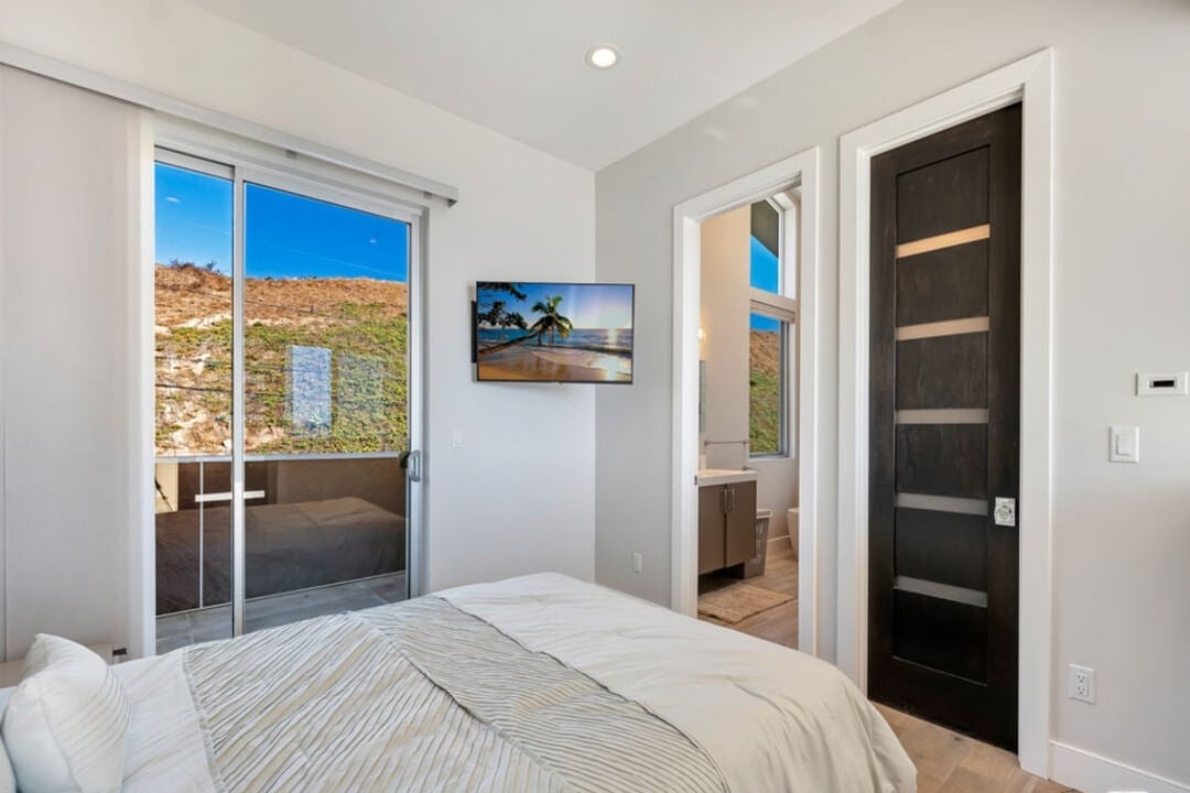 Atlas Heights, Malibu Rd, 90265