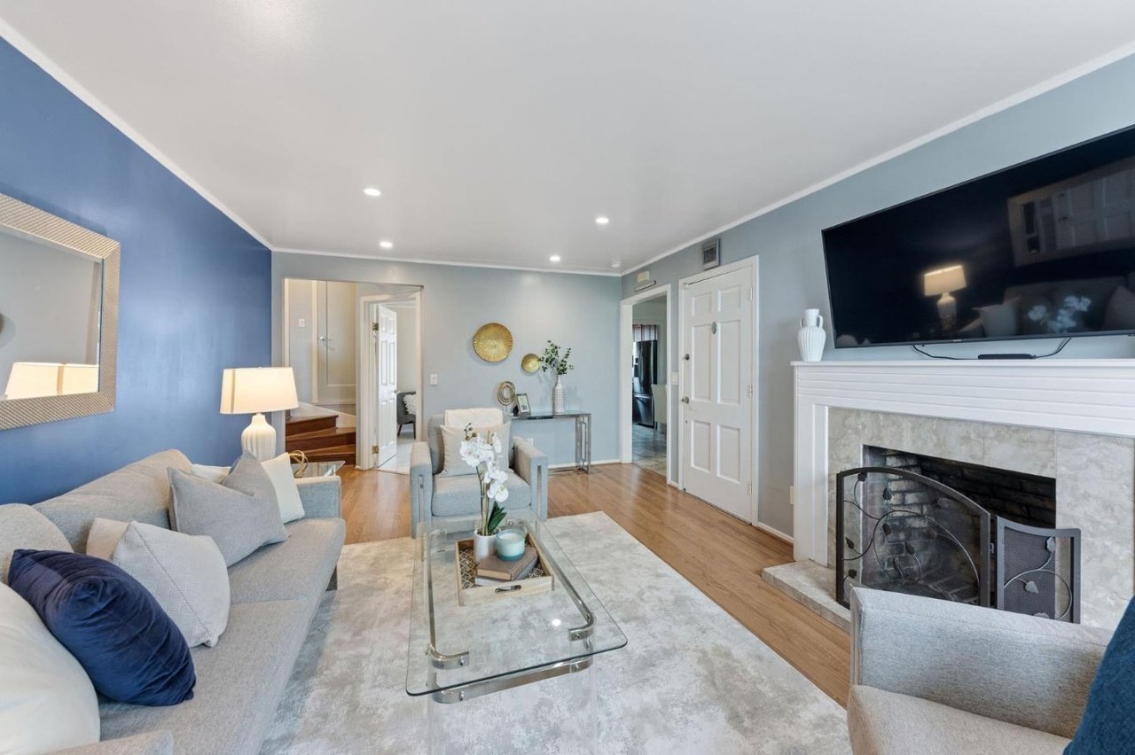 21 Muirwood Dr