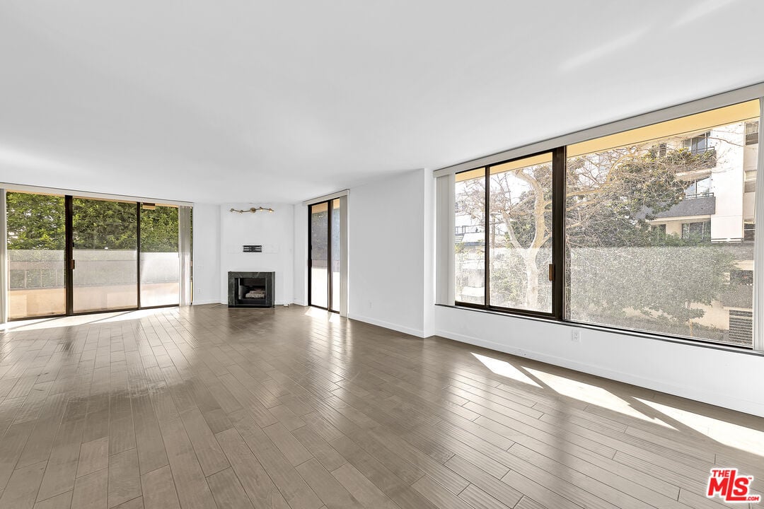 10590 Wilshire Blvd #307 and #2A