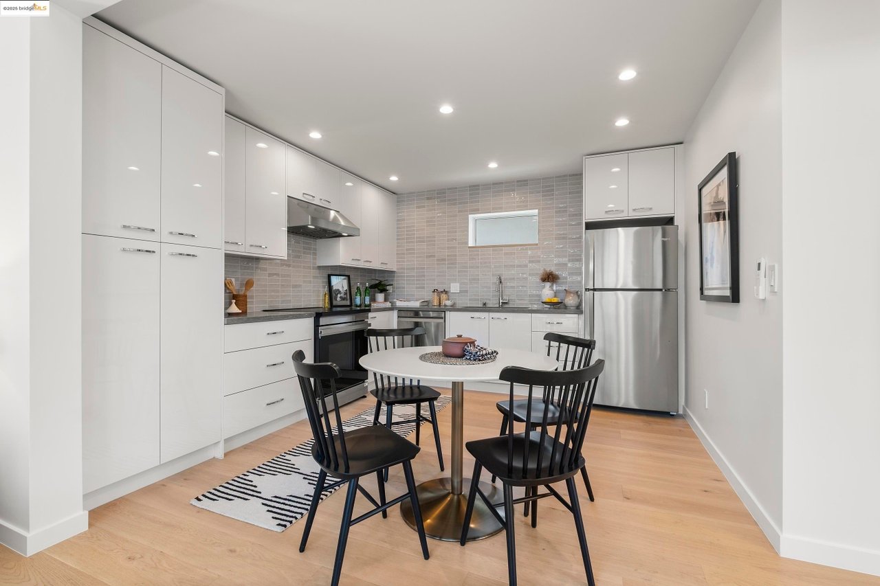 2514-2516 Mathews St