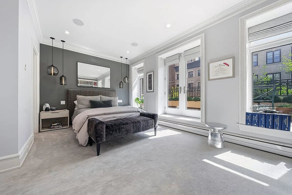 67 East 82nd Street