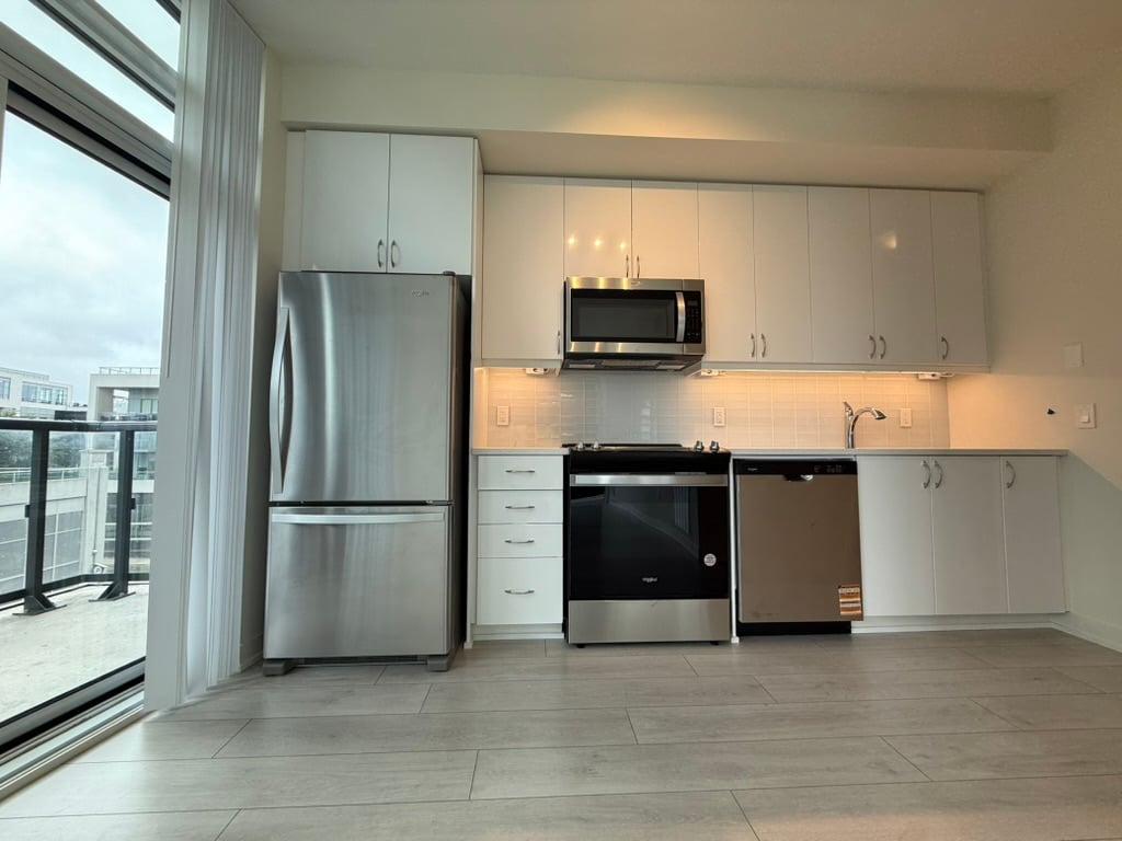 38 Annie Craig Drive Unit: 411