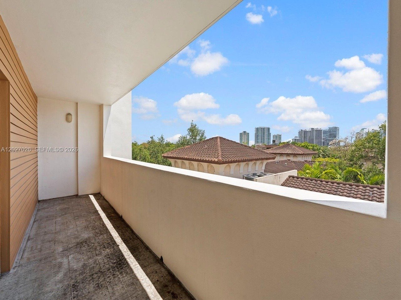 2740 SW 28th Ter #508