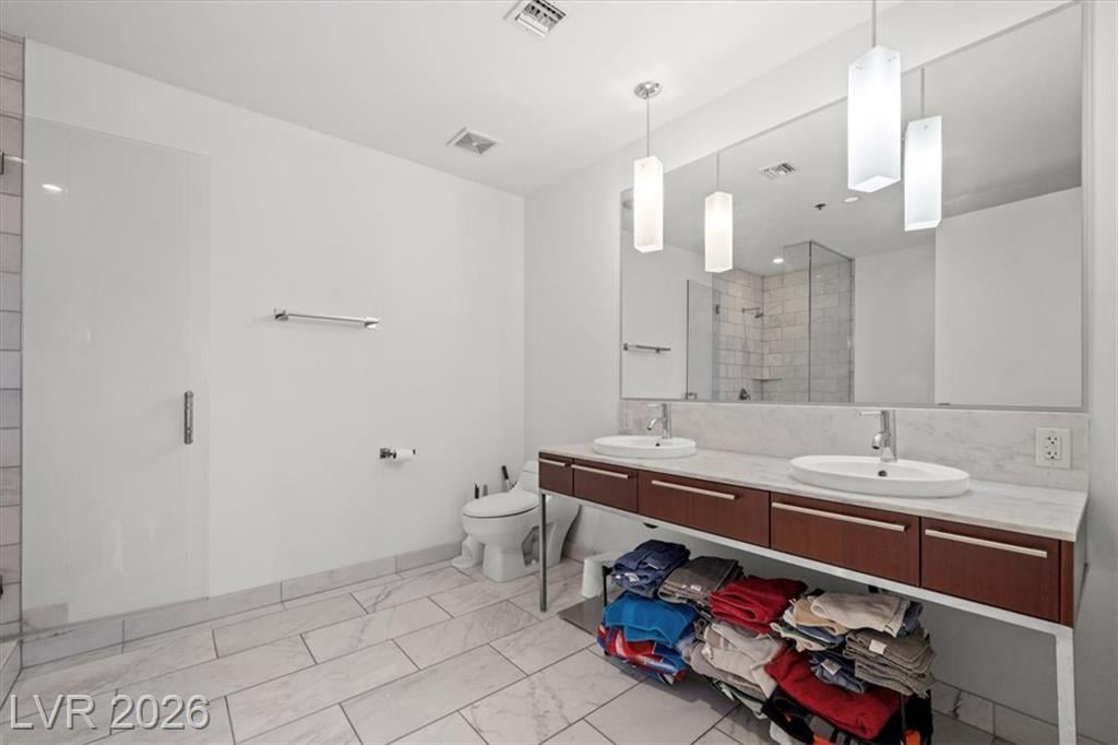 4471 Dean Martin Dr #505