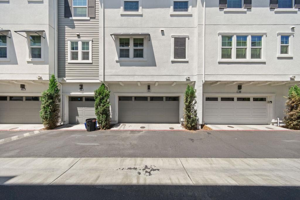 341 Wild Rose Wy