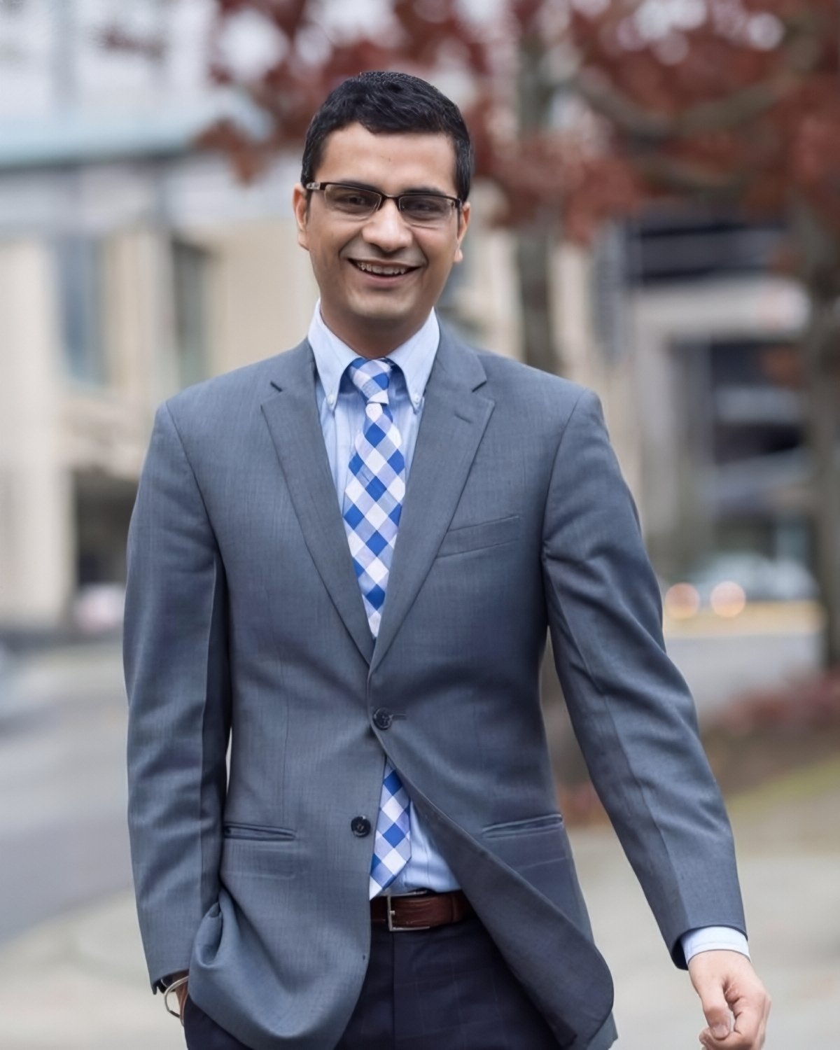 Ankush Bharti Bellevue, WA Real Estate Agent Headshot