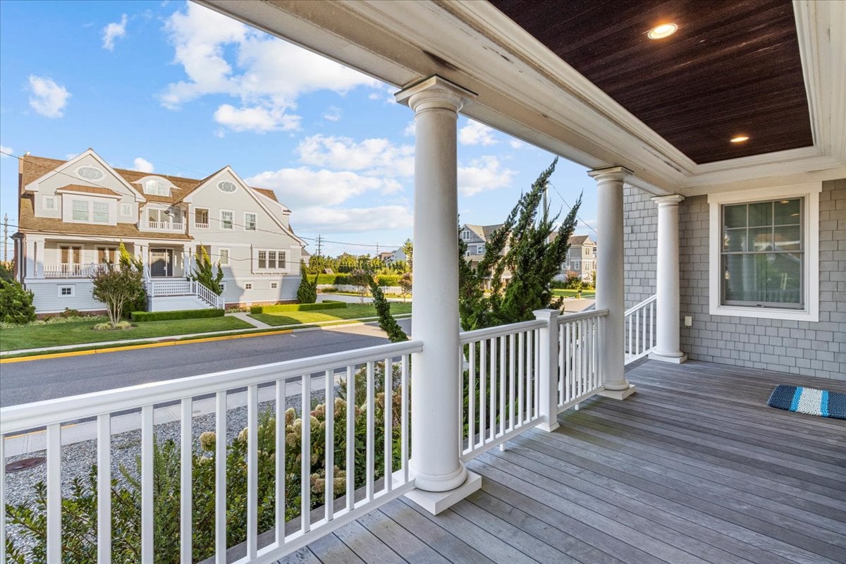 1200 Bay Avenue, Mantoloking