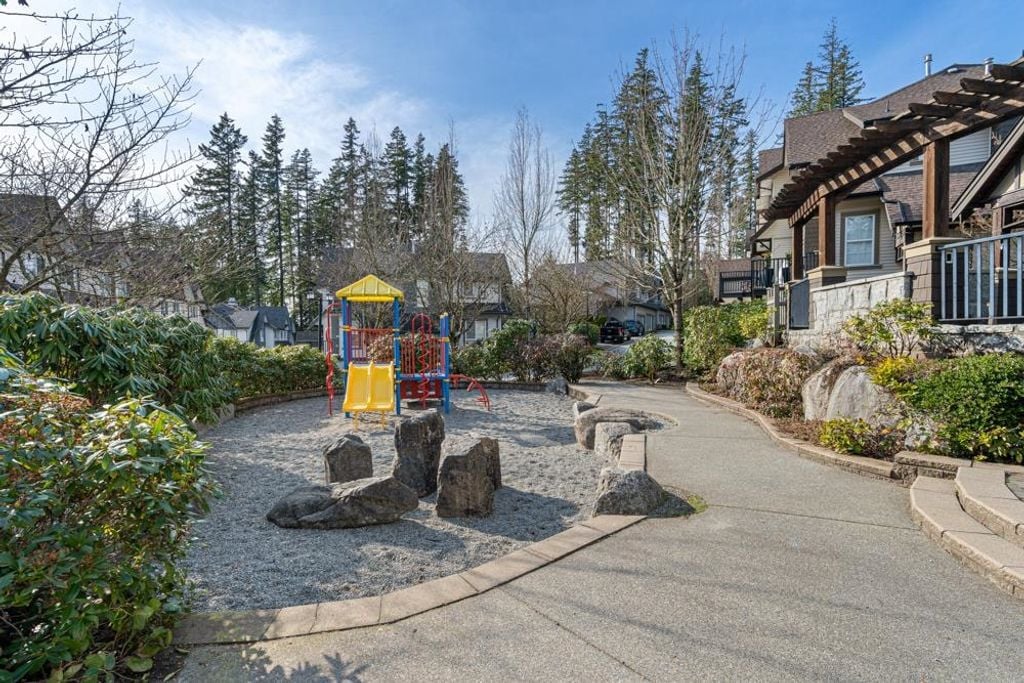2200 Panorama Dr, #93
