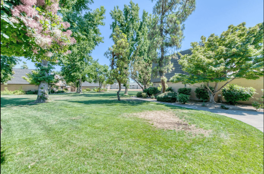 5098 E Ashlan Ave #103, Fresno