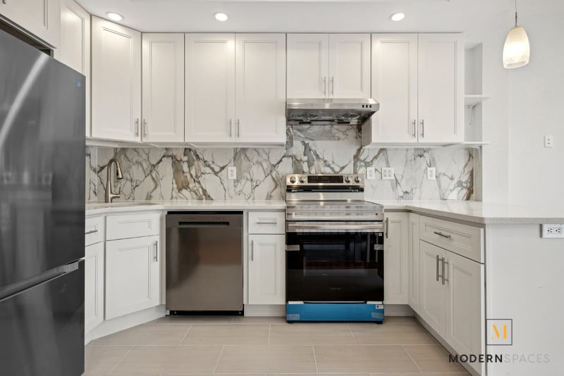 2-Bed/3-Bath Duplex (Conv 3-Bed)