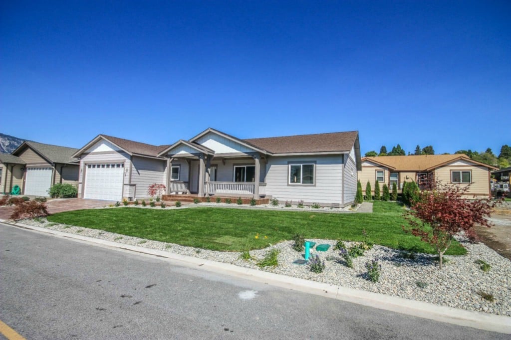 564 Village Dr