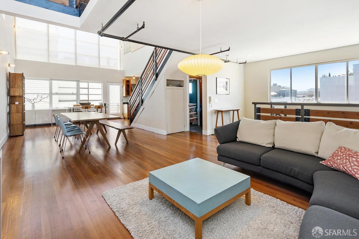 719 Clementina St Unit 2