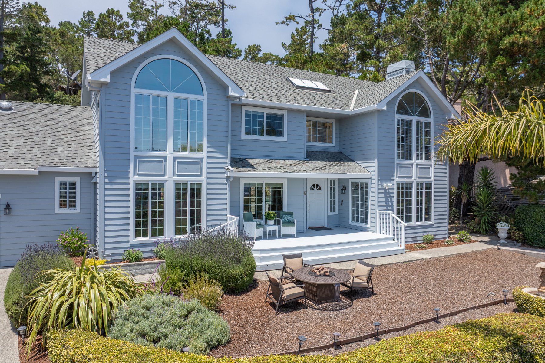 Monterey Hilltop Haven