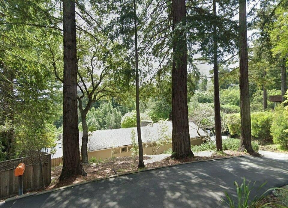 227 Evergreen Dr