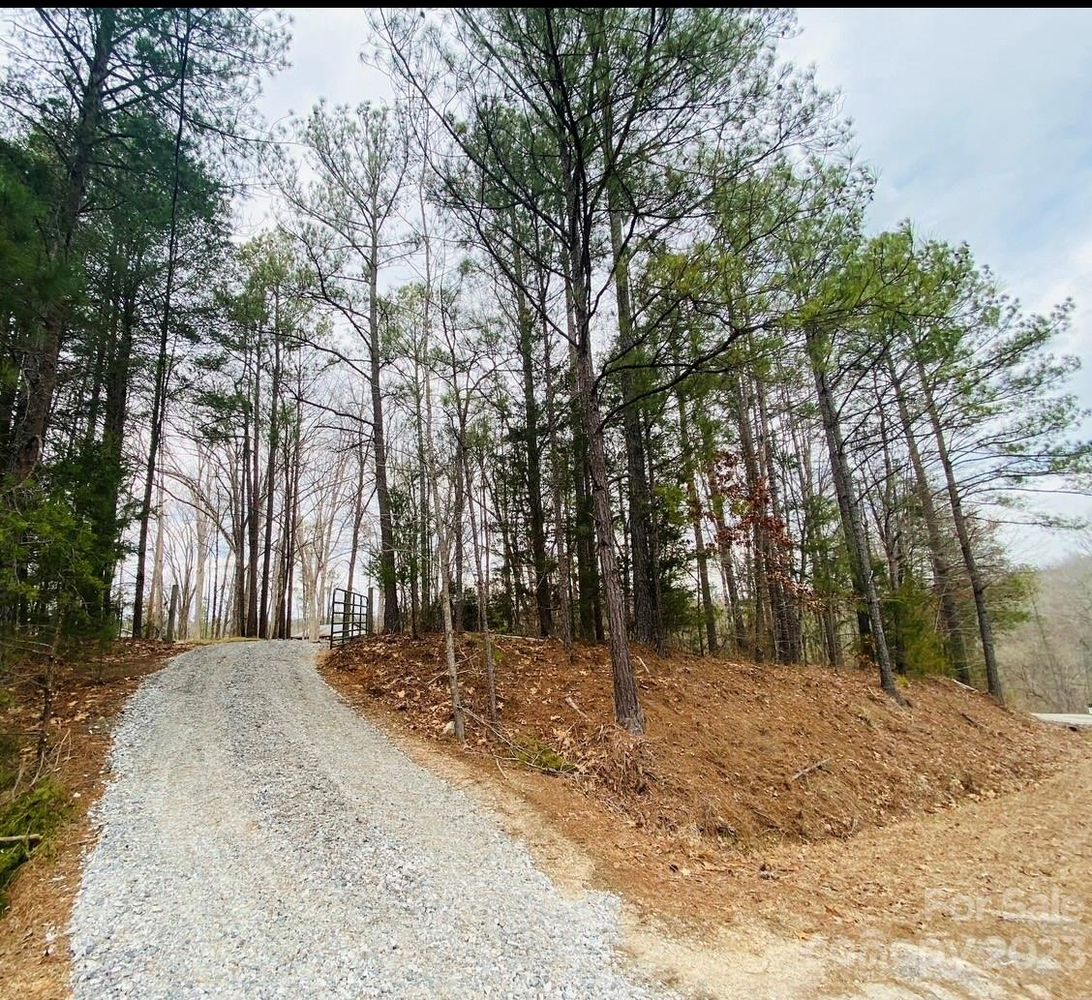 656 Fairforest Rd