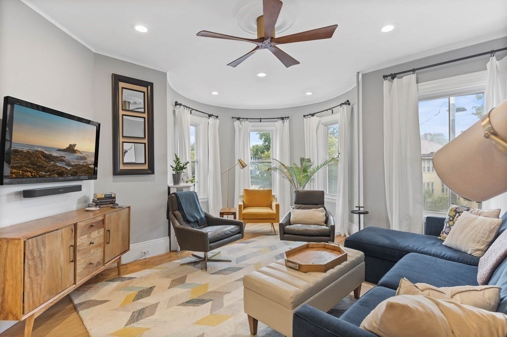 801 Centre St - Unit 2