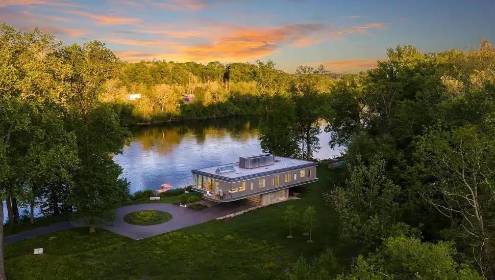 A $10 Million Glass House Perched Above the Delaware River Just Hit the Market in New Hope