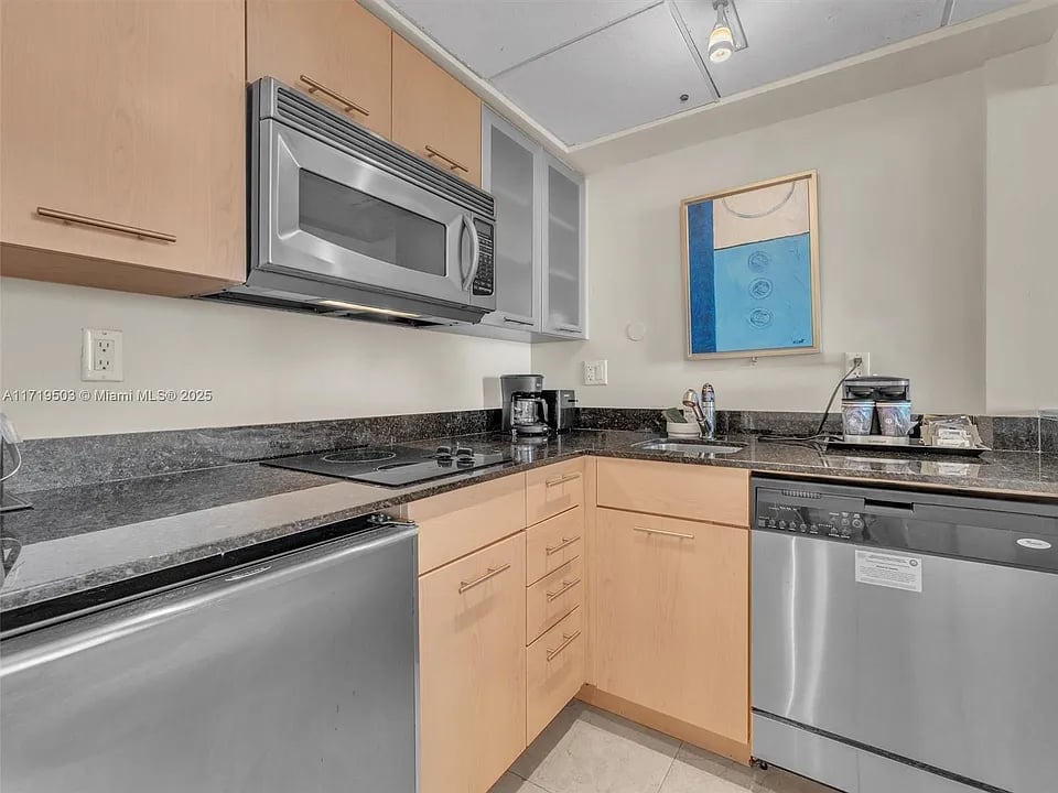 Just Listed: 2670 E Sunrise Blvd Unit 1420 Fort Lauderdale FL 33304