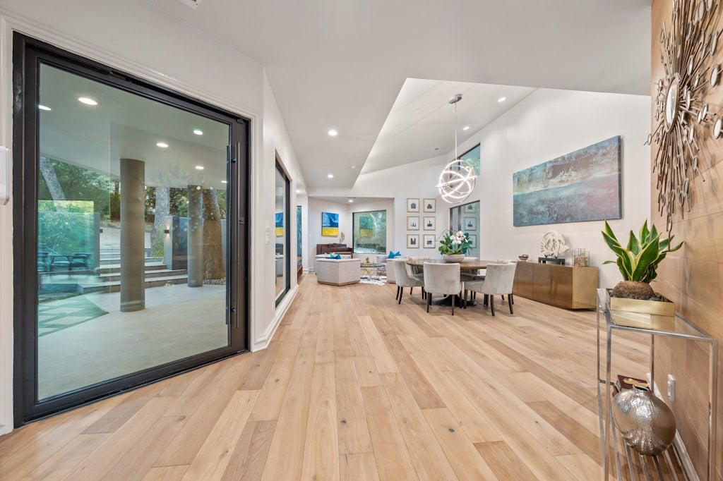 3200 Three Rivers