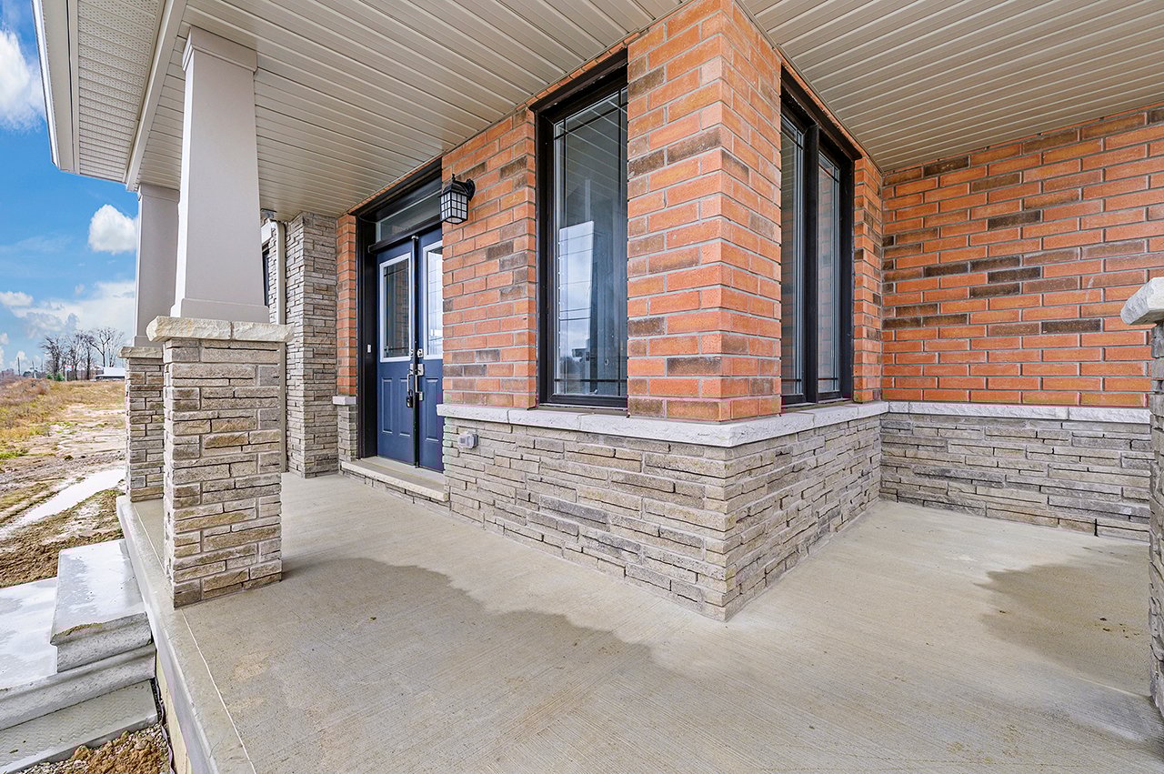1 Stanley Avenue