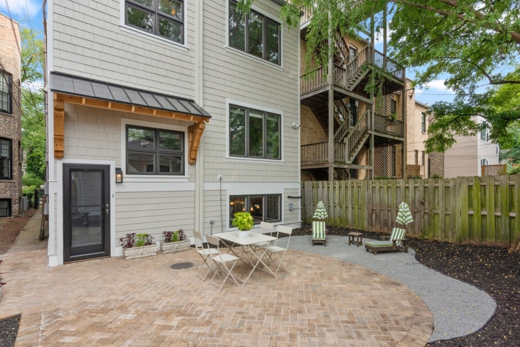 Featured Listing | 3734 N Lakewood
