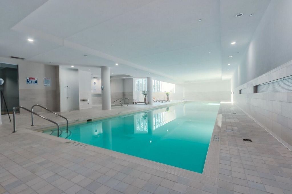 638 Beach Cres, #1805