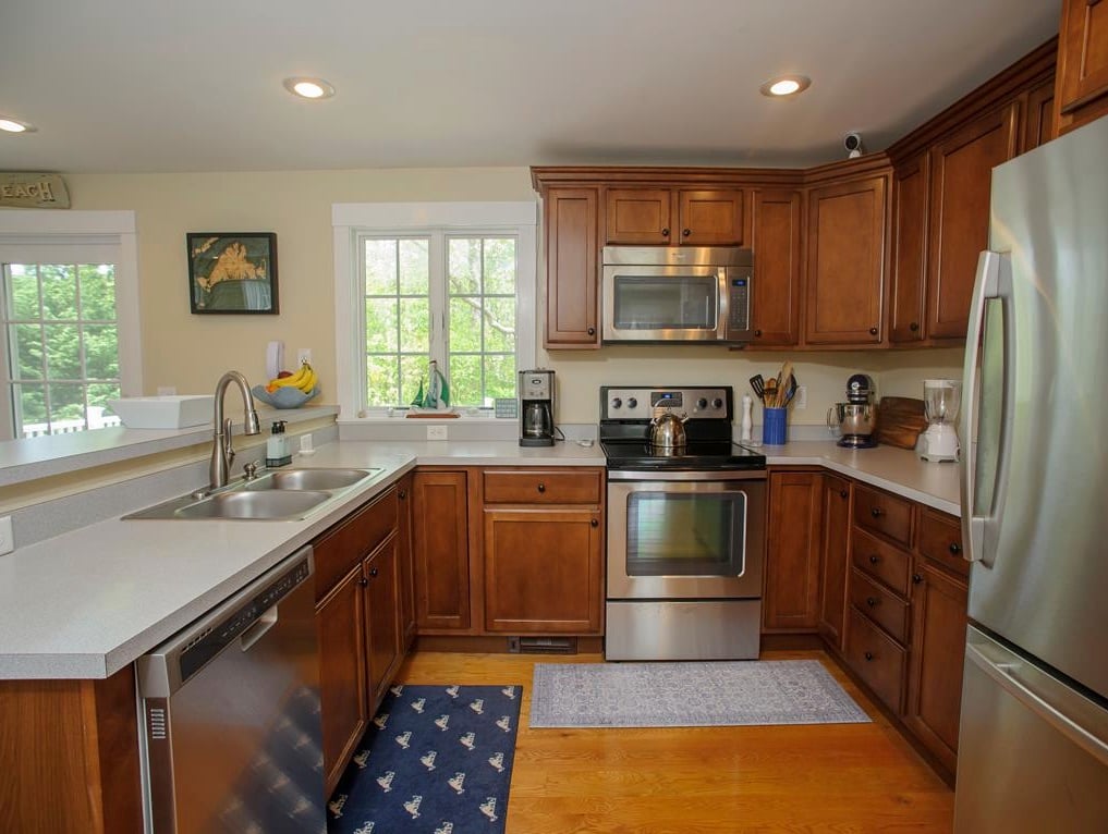 196 Spring Hill Rd