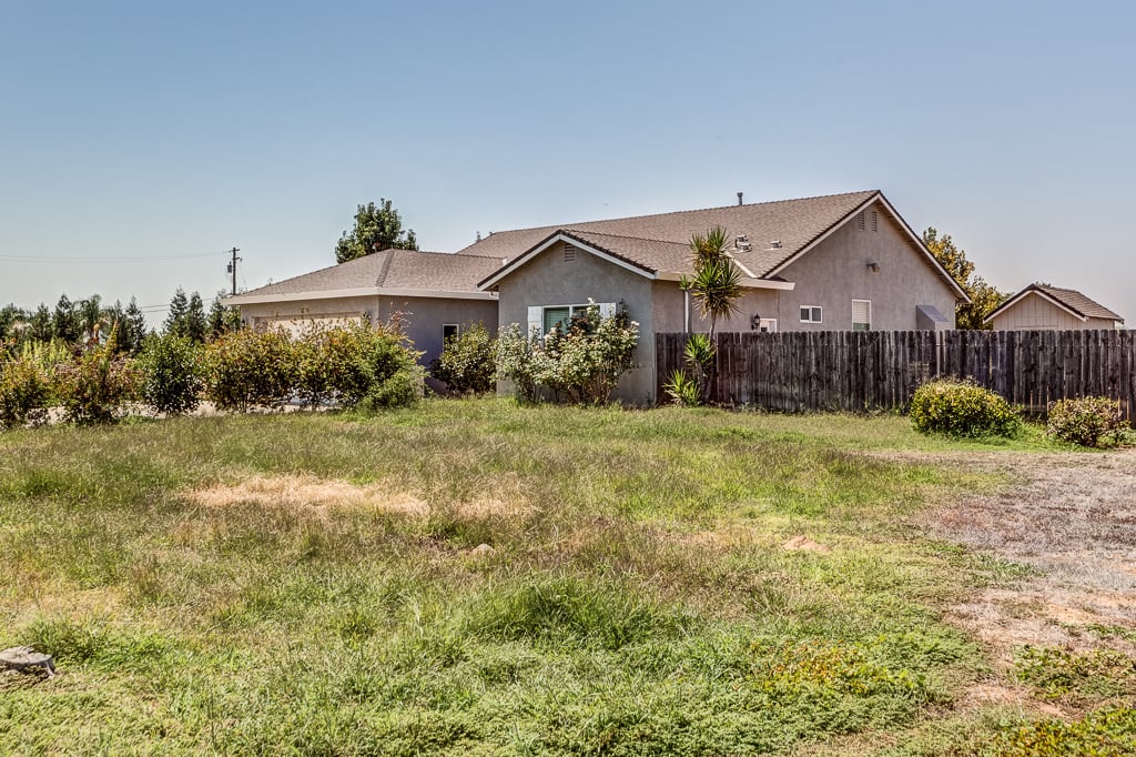 Gorgeous Rio Linda Ranchette with Over 1.5 Acres!