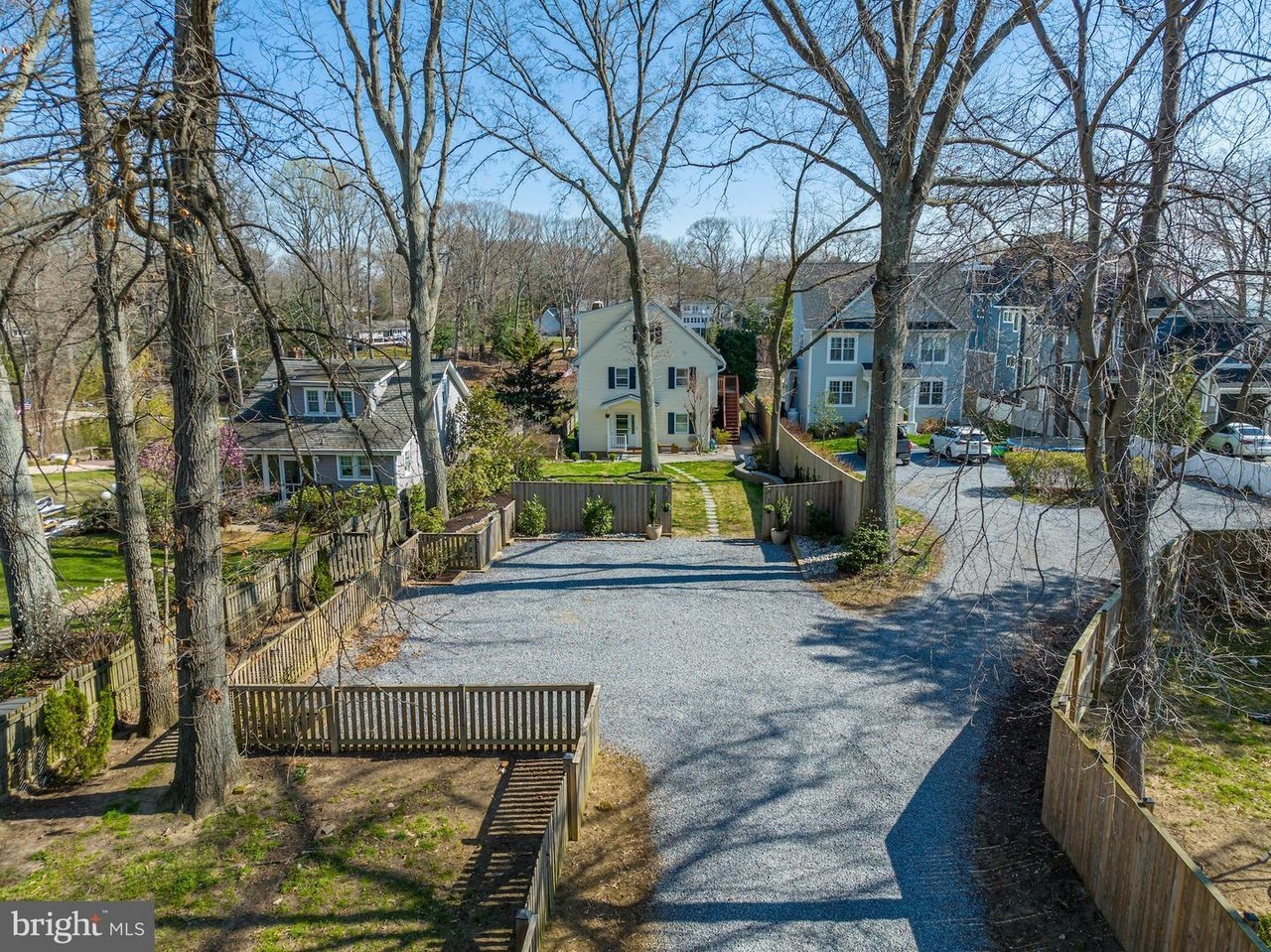 1051 Deep Creek Ave