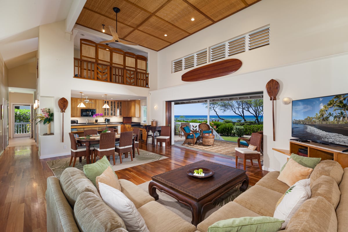 PUAKO OCEANFRONT ESTATE- KOHALA COAST BIG ISLAND - 2 RESIDENCES - RESORT ZONED 