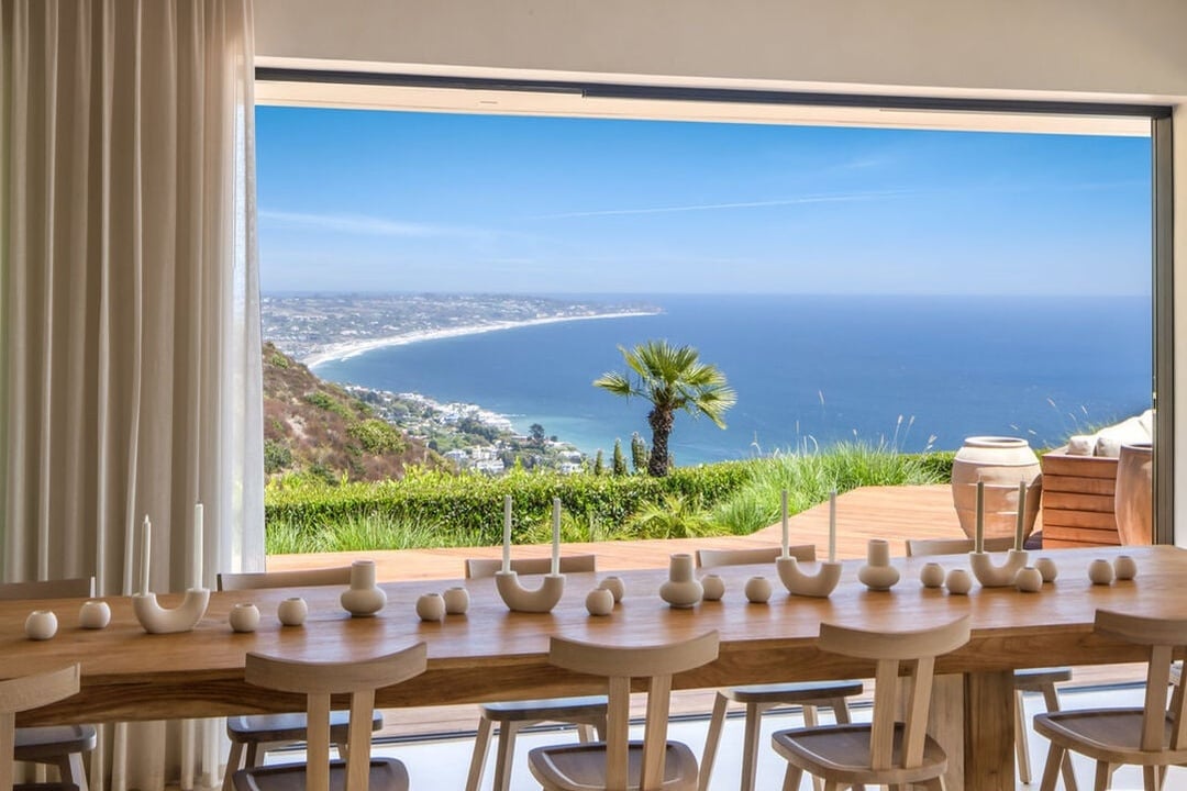 Meridian Manor, Encinal Canyon Rd, 90265