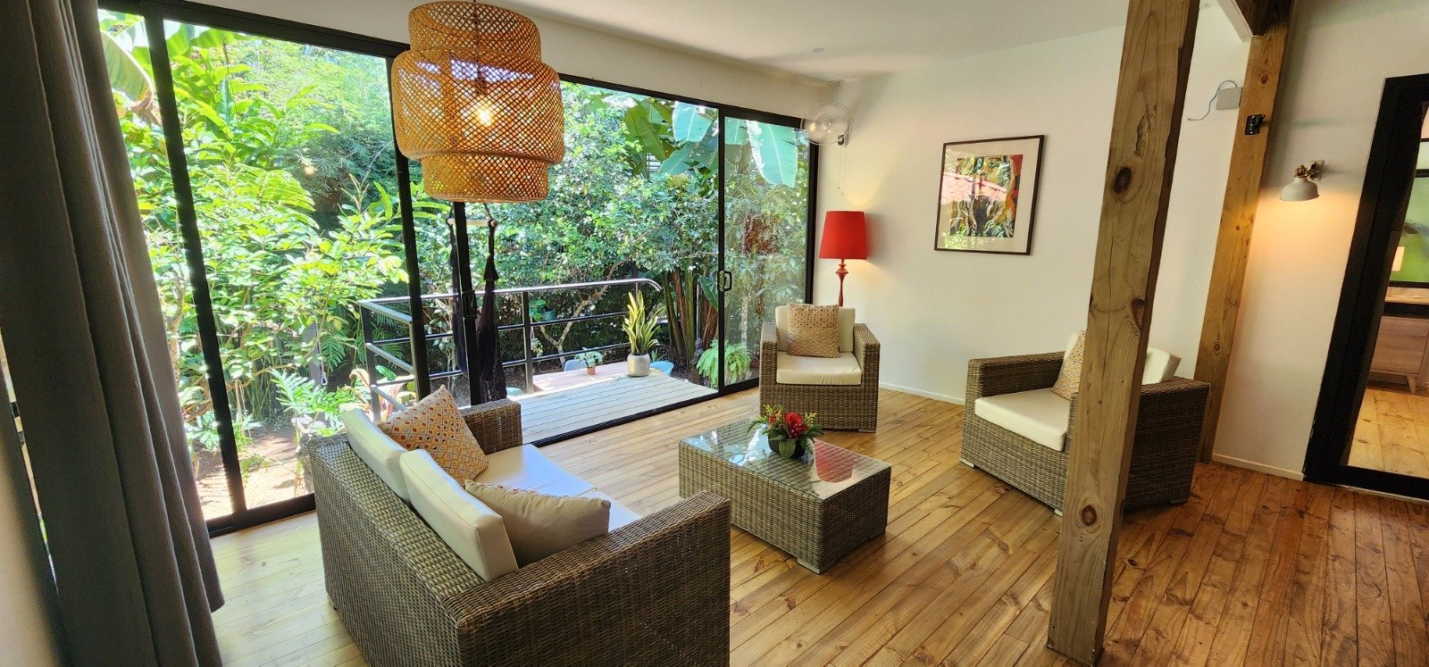 FIRE SALE ! Beautiful hotel in the heart of Ojochal, in Costa Rica’s most desirable areas.