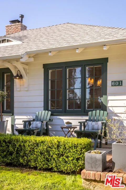 Pasadena Craftsman Bungalow, architect J. Cyril Bennett