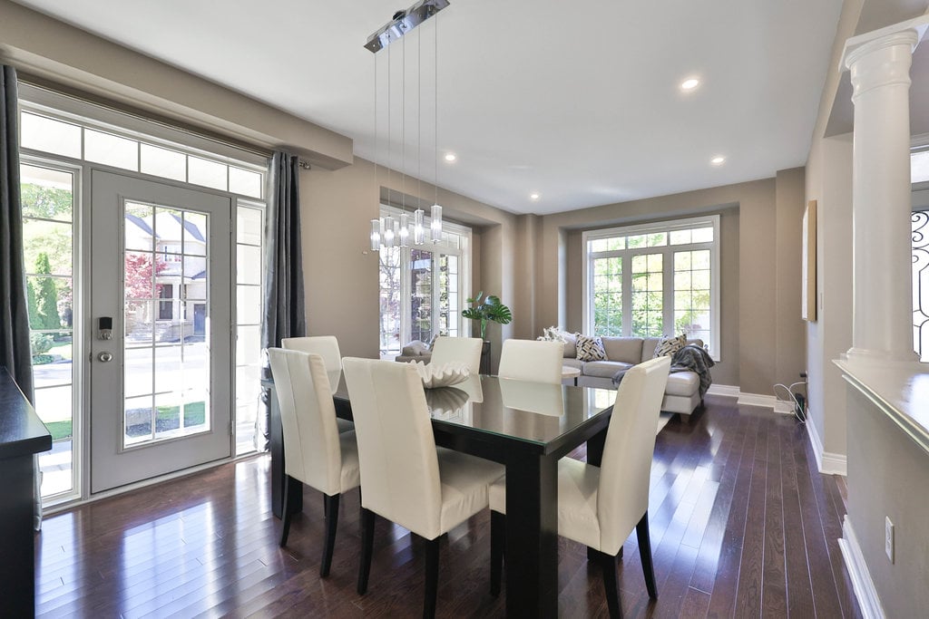 2151 Bingley Cres