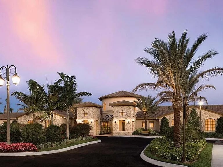 150 Carmela Ct