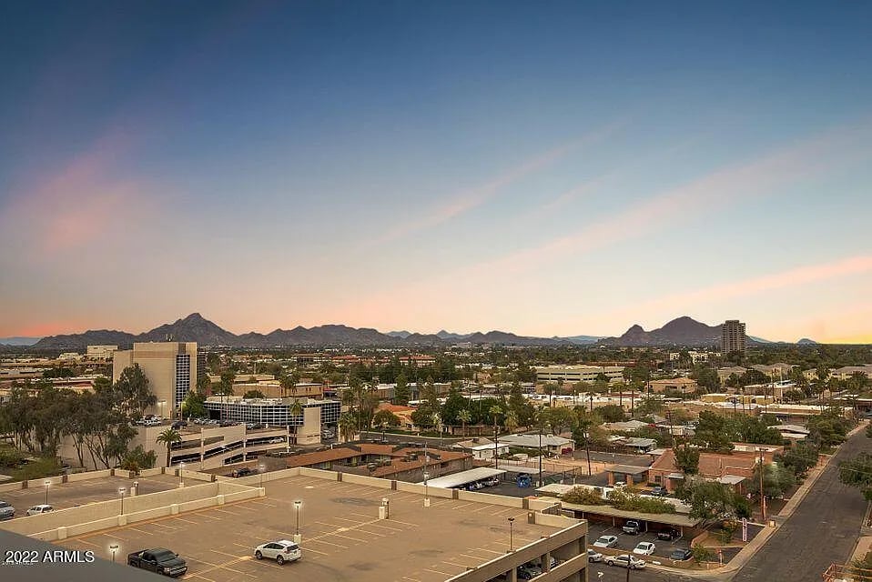 3131 N CENTRAL Avenue, 5022, Phoenix Unit: 5022