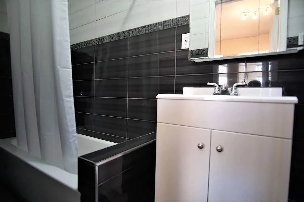 1215 Nostrand Avenue #2F