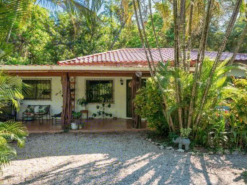 Finca Sabana | Charming Adobe-Style Home with Guest House and Pool on 2.6 Acres in Guanacaste’s Countryside